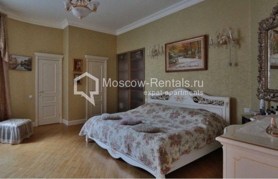 Photo #6 5-room (4 BR) apartment for <a href="http://moscow-rentals.ru/en/articles/long-term-rent" target="_blank">a long-term</a> rent
 in Russia, Moscow, Sadovaya-Chernogryazskaya str, 3 Б С 1