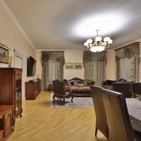 Photo #1 5-room (4 BR) apartment for <a href="http://moscow-rentals.ru/en/articles/long-term-rent" target="_blank">a long-term</a> rent
 in Russia, Moscow, Sadovaya-Chernogryazskaya str, 3 Б С 1