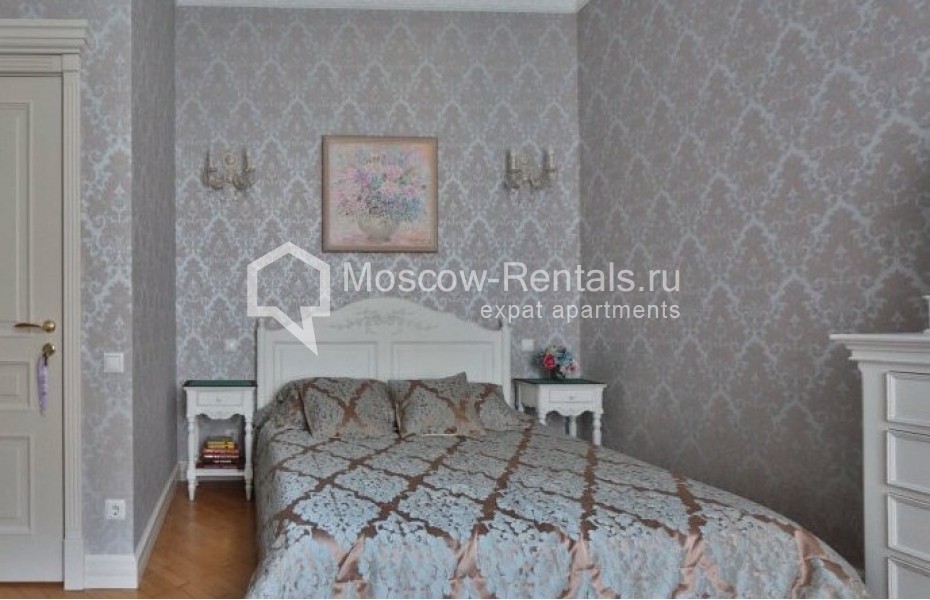 Photo #8 5-room (4 BR) apartment for <a href="http://moscow-rentals.ru/en/articles/long-term-rent" target="_blank">a long-term</a> rent
 in Russia, Moscow, Sadovaya-Chernogryazskaya str, 3 Б С 1