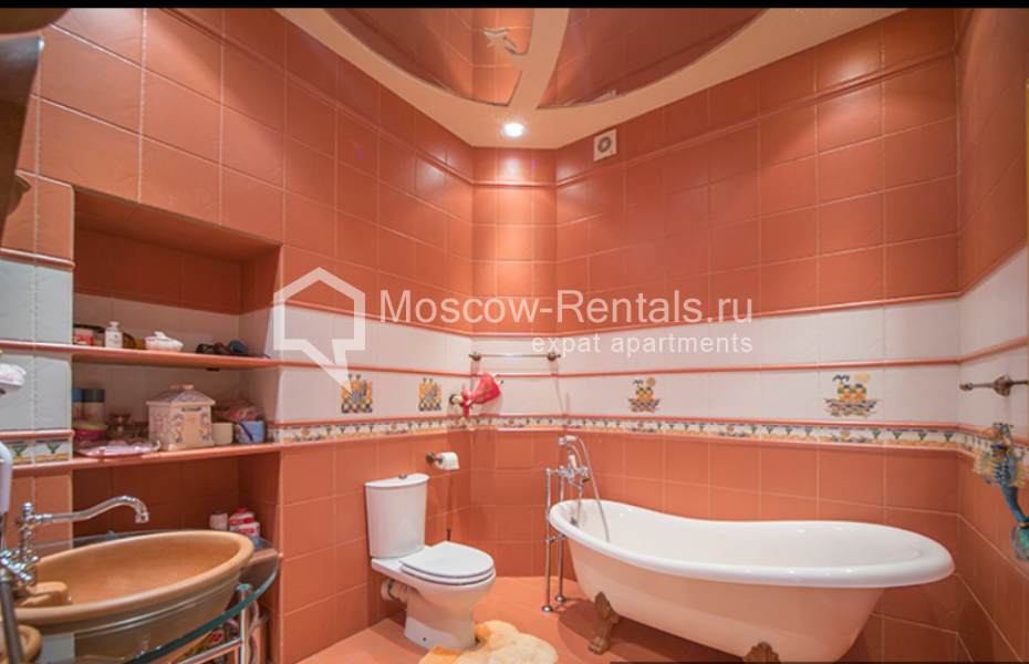 Photo #12 4-room (3 BR) apartment for <a href="http://moscow-rentals.ru/en/articles/long-term-rent" target="_blank">a long-term</a> rent
 in Russia, Moscow, Lyalin lane, 7/2 С 1