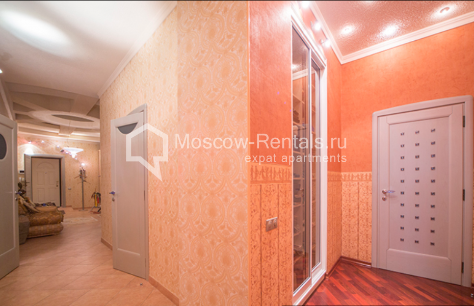 Photo #13 4-room (3 BR) apartment for <a href="http://moscow-rentals.ru/en/articles/long-term-rent" target="_blank">a long-term</a> rent
 in Russia, Moscow, Lyalin lane, 7/2 С 1