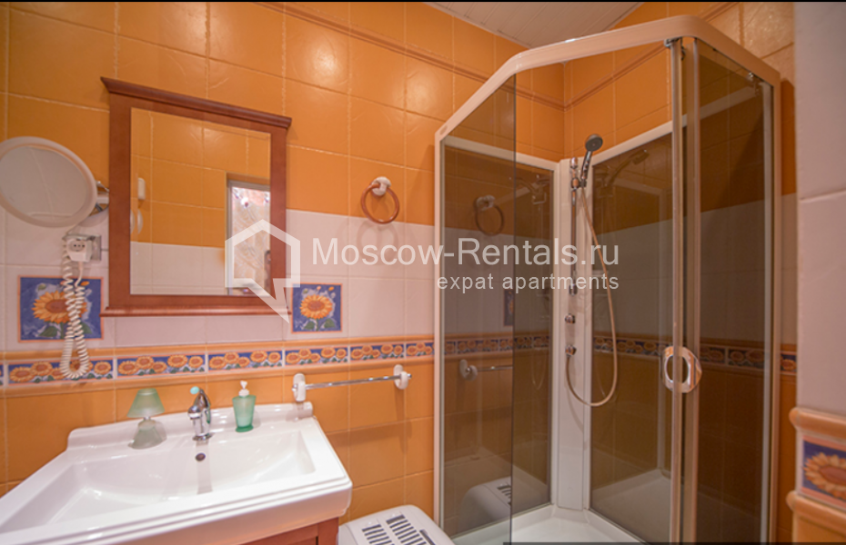 Photo #14 4-room (3 BR) apartment for <a href="http://moscow-rentals.ru/en/articles/long-term-rent" target="_blank">a long-term</a> rent
 in Russia, Moscow, Lyalin lane, 7/2 С 1