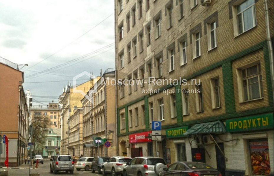 Photo #29 4-room (3 BR) apartment for <a href="http://moscow-rentals.ru/en/articles/long-term-rent" target="_blank">a long-term</a> rent
 in Russia, Moscow, Kazarmennyi lane, 8 С 2