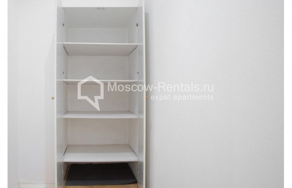 Photo #7 4-room (3 BR) apartment for <a href="http://moscow-rentals.ru/en/articles/long-term-rent" target="_blank">a long-term</a> rent
 in Russia, Moscow, Pokrovsky blv, 14/6