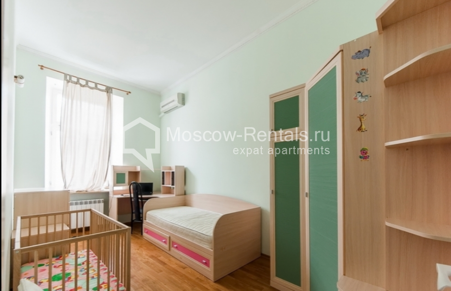 Photo #7 5-room (4 BR) apartment for <a href="http://moscow-rentals.ru/en/articles/long-term-rent" target="_blank">a long-term</a> rent
 in Russia, Moscow, Pokrovsky blv, 14/6