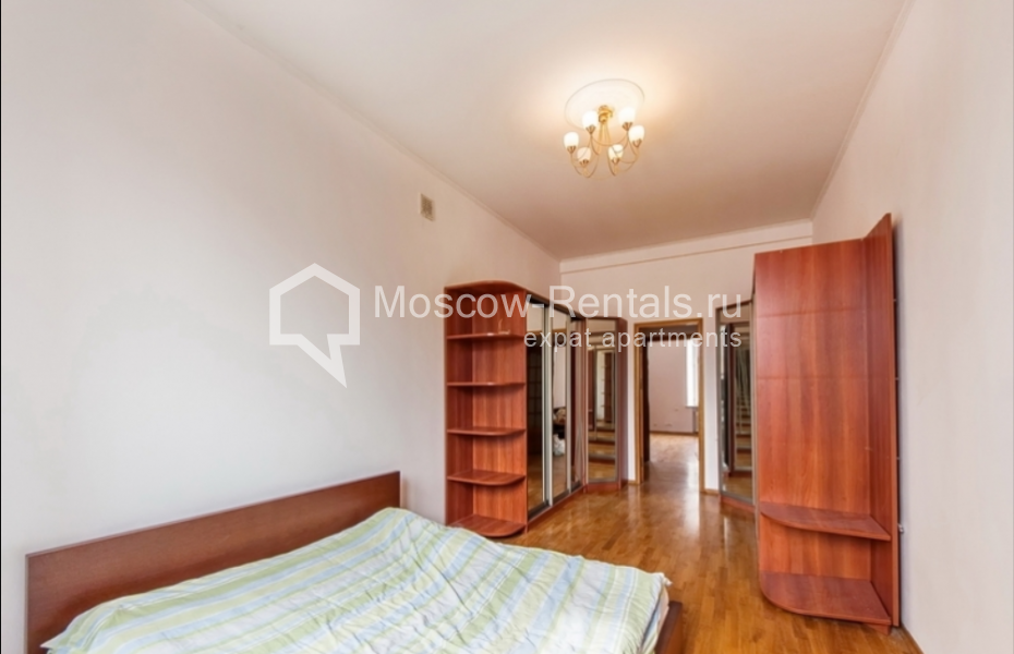 Photo #20 5-room (4 BR) apartment for <a href="http://moscow-rentals.ru/en/articles/long-term-rent" target="_blank">a long-term</a> rent
 in Russia, Moscow, Pokrovsky blv, 14/6