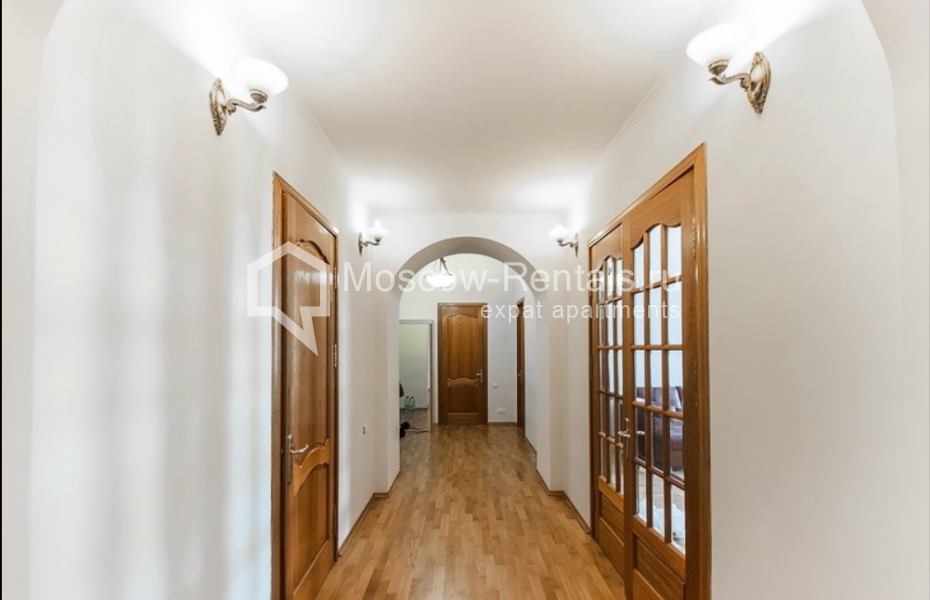 Photo #25 5-room (4 BR) apartment for <a href="http://moscow-rentals.ru/en/articles/long-term-rent" target="_blank">a long-term</a> rent
 in Russia, Moscow, Pokrovsky blv, 14/6
