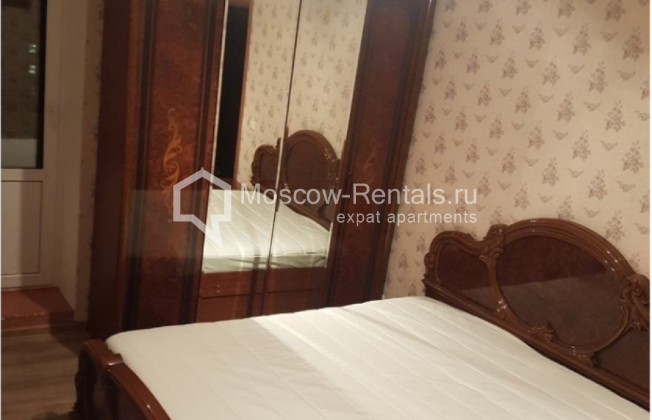 Photo #2 3-room (2 BR) apartment for <a href="http://moscow-rentals.ru/en/articles/long-term-rent" target="_blank">a long-term</a> rent
 in Russia, Moscow, Krasnaya Presnya str, 36 bld 2