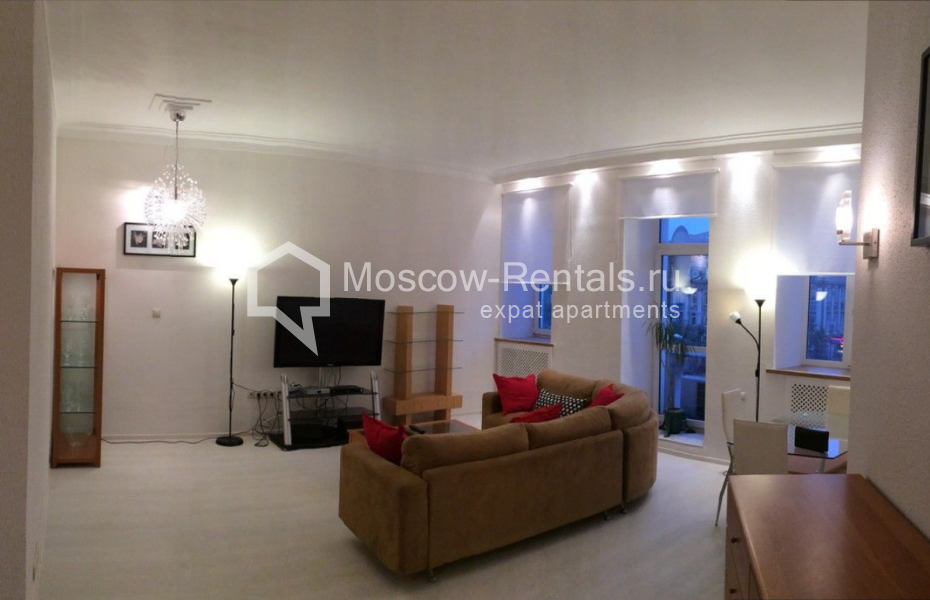 Photo #2 3-room (2 BR) apartment for <a href="http://moscow-rentals.ru/en/articles/long-term-rent" target="_blank">a long-term</a> rent
 in Russia, Moscow, 4th Tverskaya-Yamskaya str, 2 / 11 С 1