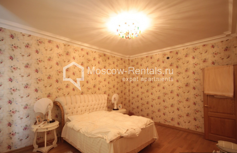 Photo #5 2-room (1 BR) apartment for <a href="http://moscow-rentals.ru/en/articles/long-term-rent" target="_blank">a long-term</a> rent
 in Russia, Moscow, Tverskaya str, 6 С 1