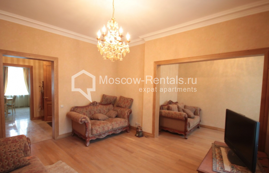 Photo #6 2-room (1 BR) apartment for <a href="http://moscow-rentals.ru/en/articles/long-term-rent" target="_blank">a long-term</a> rent
 in Russia, Moscow, Tverskaya str, 6 С 1