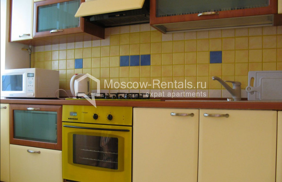 Photo #6 3-room (2 BR) apartment for <a href="http://moscow-rentals.ru/en/articles/long-term-rent" target="_blank">a long-term</a> rent
 in Russia, Moscow, Tverskaya str, 15