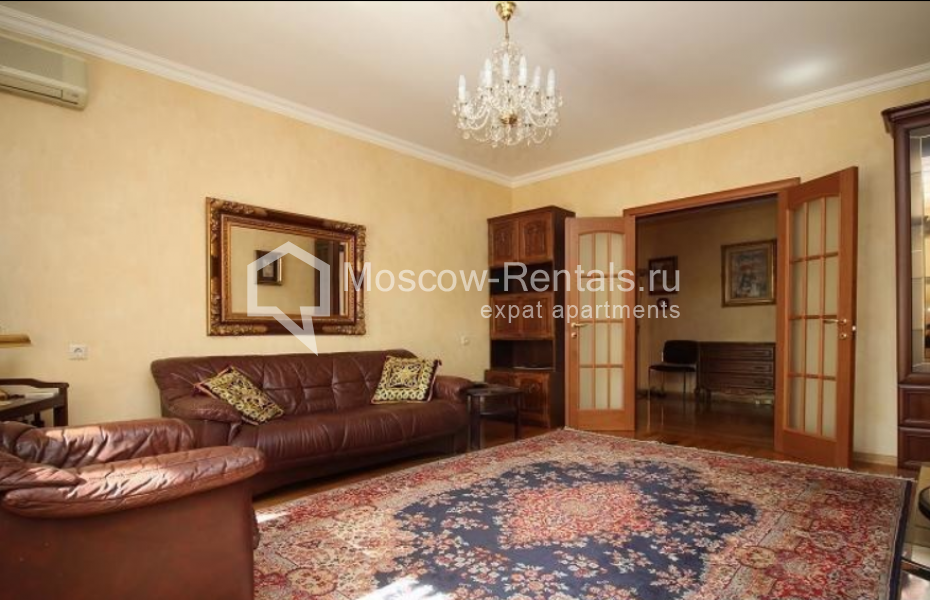 Photo #3 3-room (2 BR) apartment for <a href="http://moscow-rentals.ru/en/articles/long-term-rent" target="_blank">a long-term</a> rent
 in Russia, Moscow, Malaya Dmitrovka str, 24/2