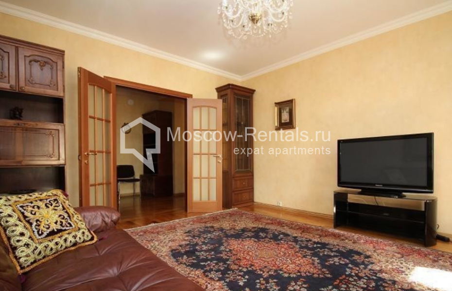 Photo #4 3-room (2 BR) apartment for <a href="http://moscow-rentals.ru/en/articles/long-term-rent" target="_blank">a long-term</a> rent
 in Russia, Moscow, Malaya Dmitrovka str, 24/2