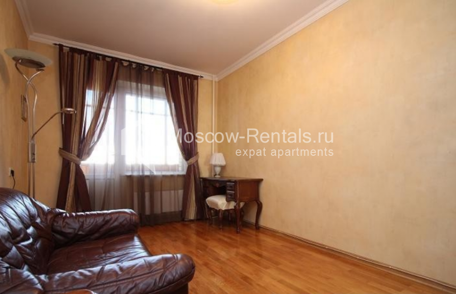 Photo #10 3-room (2 BR) apartment for <a href="http://moscow-rentals.ru/en/articles/long-term-rent" target="_blank">a long-term</a> rent
 in Russia, Moscow, Malaya Dmitrovka str, 24/2