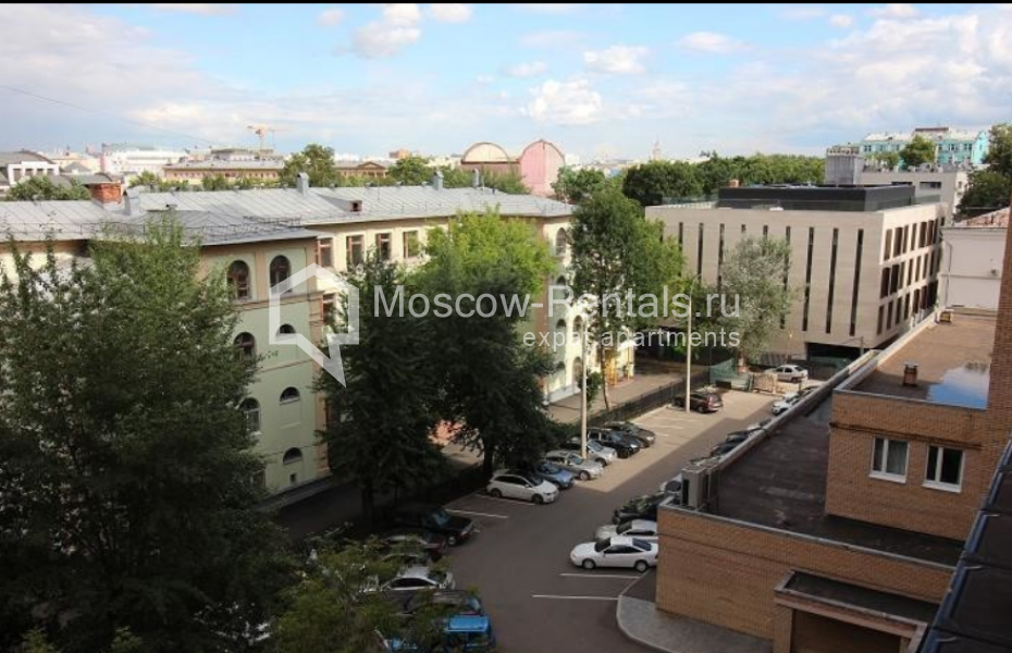 Photo #22 3-room (2 BR) apartment for <a href="http://moscow-rentals.ru/en/articles/long-term-rent" target="_blank">a long-term</a> rent
 in Russia, Moscow, Malaya Dmitrovka str, 24/2