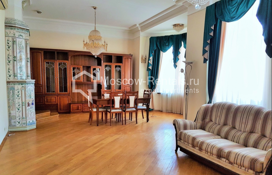 Photo #2 5-room (4 BR) apartment for <a href="http://moscow-rentals.ru/en/articles/long-term-rent" target="_blank">a long-term</a> rent
 in Russia, Moscow, Bolshoi Kharitonievsky lane, 14