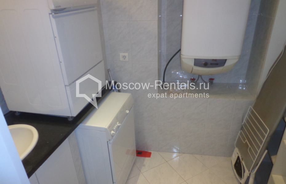 Photo #23 5-room (4 BR) apartment for <a href="http://moscow-rentals.ru/en/articles/long-term-rent" target="_blank">a long-term</a> rent
 in Russia, Moscow, Bolshoi Kharitonievsky lane, 14