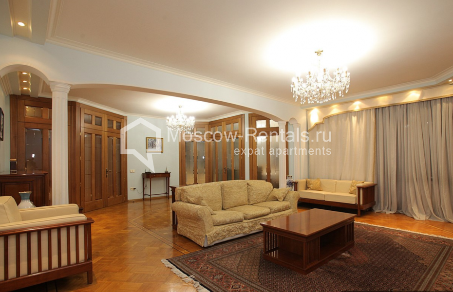 Photo #2 4-room (3 BR) apartment for <a href="http://moscow-rentals.ru/en/articles/long-term-rent" target="_blank">a long-term</a> rent
 in Russia, Moscow, Lukov lane, 7