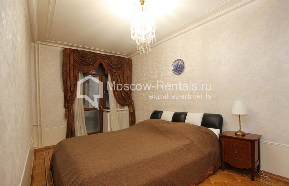 Photo #11 4-room (3 BR) apartment for <a href="http://moscow-rentals.ru/en/articles/long-term-rent" target="_blank">a long-term</a> rent
 in Russia, Moscow, Lukov lane, 7