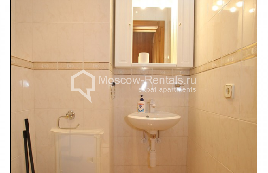 Photo #16 4-room (3 BR) apartment for <a href="http://moscow-rentals.ru/en/articles/long-term-rent" target="_blank">a long-term</a> rent
 in Russia, Moscow, Lukov lane, 7