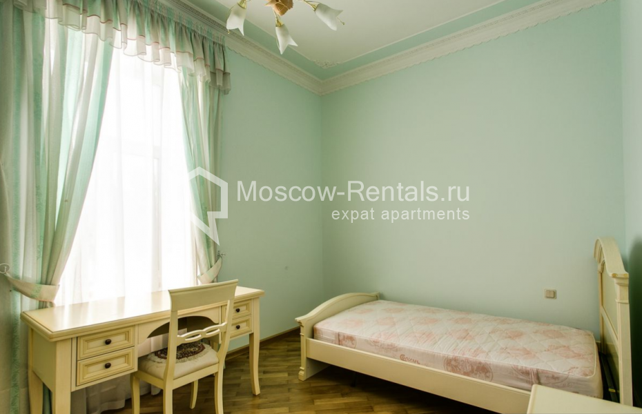 Photo #20 5-room (4 BR) apartment for <a href="http://moscow-rentals.ru/en/articles/long-term-rent" target="_blank">a long-term</a> rent
 in Russia, Moscow, Maroseika str, 9/2 С 8