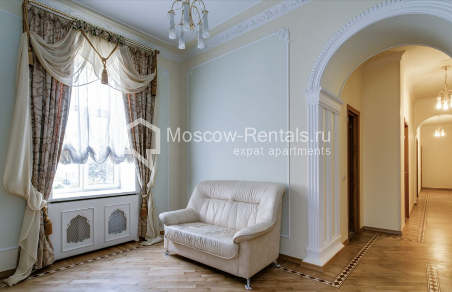 Photo #26 5-room (4 BR) apartment for <a href="http://moscow-rentals.ru/en/articles/long-term-rent" target="_blank">a long-term</a> rent
 in Russia, Moscow, Maroseika str, 9/2 С 8