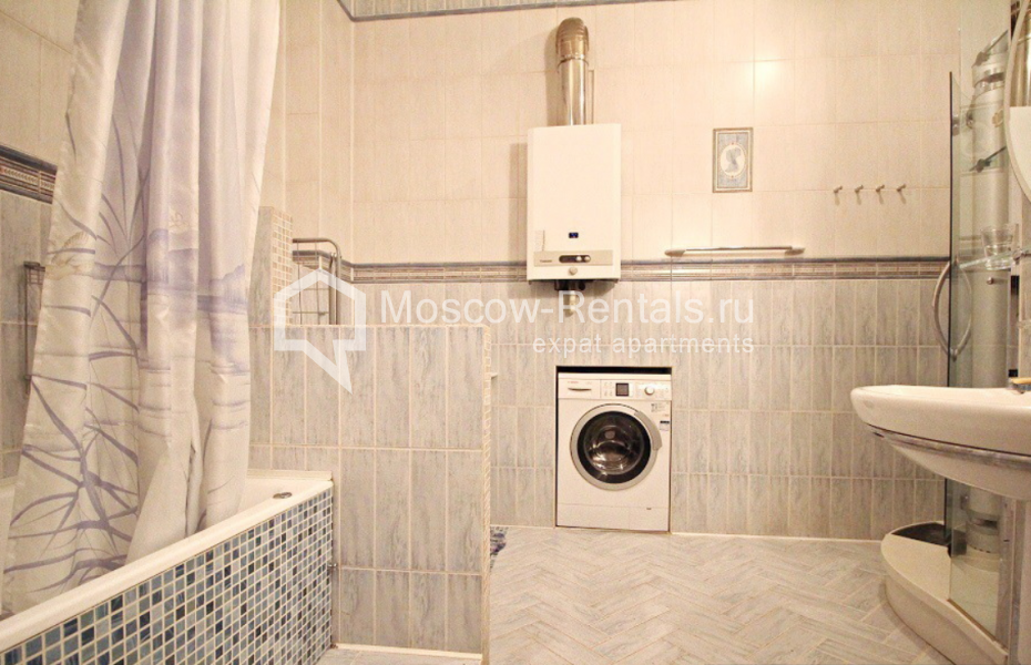 Photo #8 5-room (4 BR) apartment for <a href="http://moscow-rentals.ru/en/articles/long-term-rent" target="_blank">a long-term</a> rent
 in Russia, Moscow, Zhukovskogo str, 5