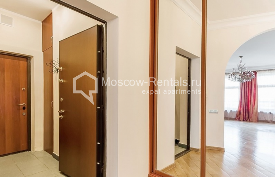 Photo #15 5-room (4 BR) apartment for <a href="http://moscow-rentals.ru/en/articles/long-term-rent" target="_blank">a long-term</a> rent
 in Russia, Moscow, Daev lane, 33