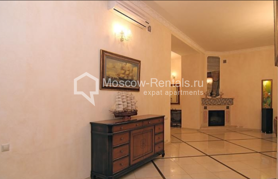 Photo #17 5-room (4 BR) apartment for <a href="http://moscow-rentals.ru/en/articles/long-term-rent" target="_blank">a long-term</a> rent
 in Russia, Moscow, Solyanka str, 1/2