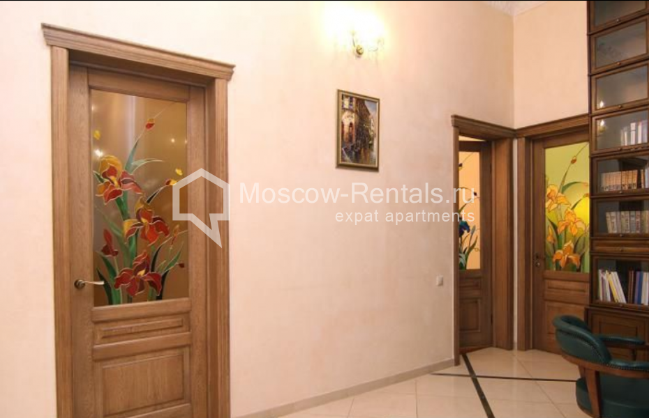 Photo #25 5-room (4 BR) apartment for <a href="http://moscow-rentals.ru/en/articles/long-term-rent" target="_blank">a long-term</a> rent
 in Russia, Moscow, Solyanka str, 1/2