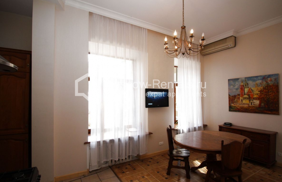 Photo #14 4-room (3 BR) apartment for <a href="http://moscow-rentals.ru/en/articles/long-term-rent" target="_blank">a long-term</a> rent
 in Russia, Moscow, Krivokolennyi lane, 14 С 1
