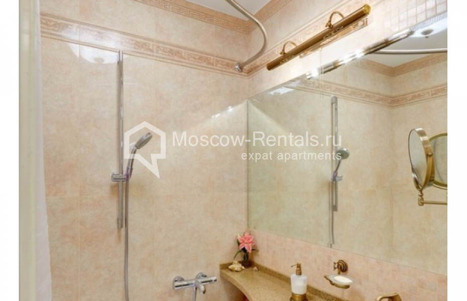 Photo #9 2-room (1 BR) apartment for <a href="http://moscow-rentals.ru/en/articles/long-term-rent" target="_blank">a long-term</a> rent
 in Russia, Moscow, Sadovaya-Spasskaya str, 21/1
