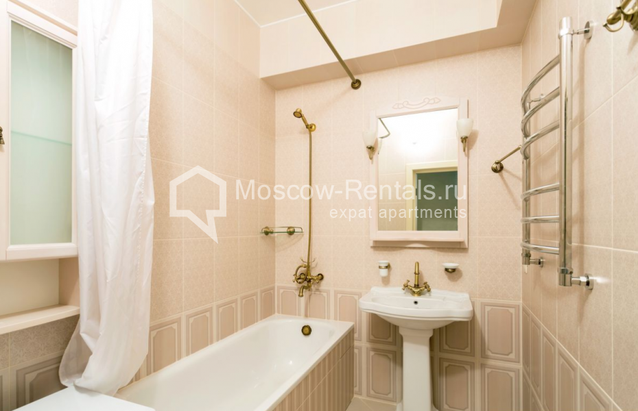 Photo #7 2-room (1 BR) apartment for <a href="http://moscow-rentals.ru/en/articles/long-term-rent" target="_blank">a long-term</a> rent
 in Russia, Moscow, 1st Brestskaya str, 33 С 2