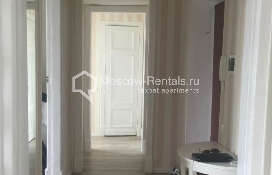 Photo #9 2-room (1 BR) apartment for <a href="http://moscow-rentals.ru/en/articles/long-term-rent" target="_blank">a long-term</a> rent
 in Russia, Moscow, Chistoprudnyi blv, 9 С 1