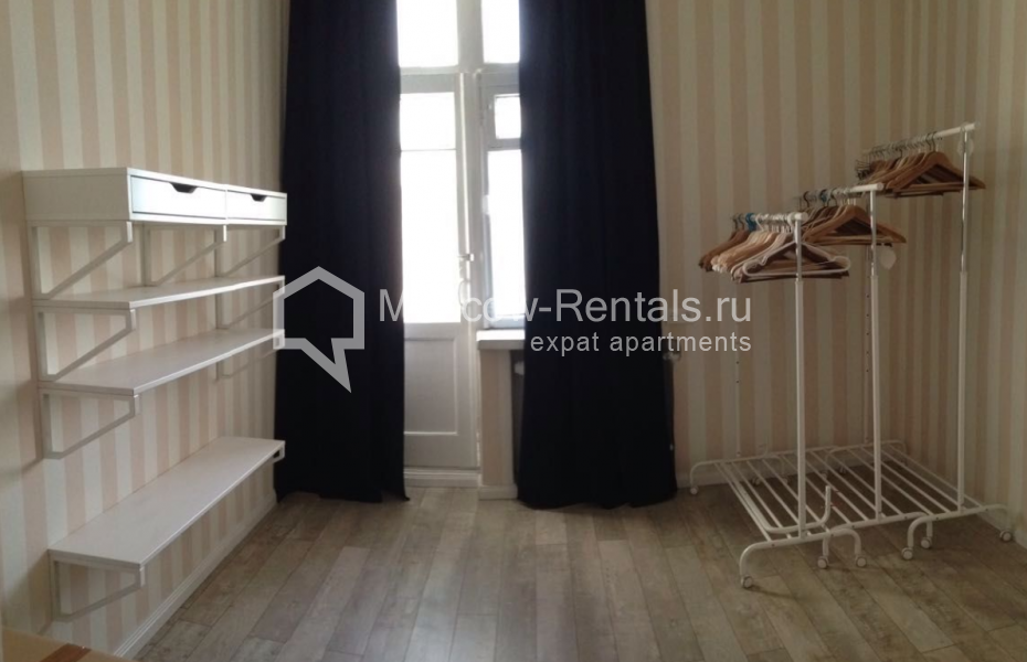 Photo #7 2-room (1 BR) apartment for <a href="http://moscow-rentals.ru/en/articles/long-term-rent" target="_blank">a long-term</a> rent
 in Russia, Moscow, Chistoprudnyi blv, 9 С 1