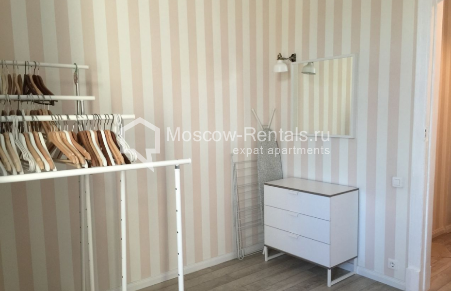 Photo #6 2-room (1 BR) apartment for <a href="http://moscow-rentals.ru/en/articles/long-term-rent" target="_blank">a long-term</a> rent
 in Russia, Moscow, Chistoprudnyi blv, 9 С 1