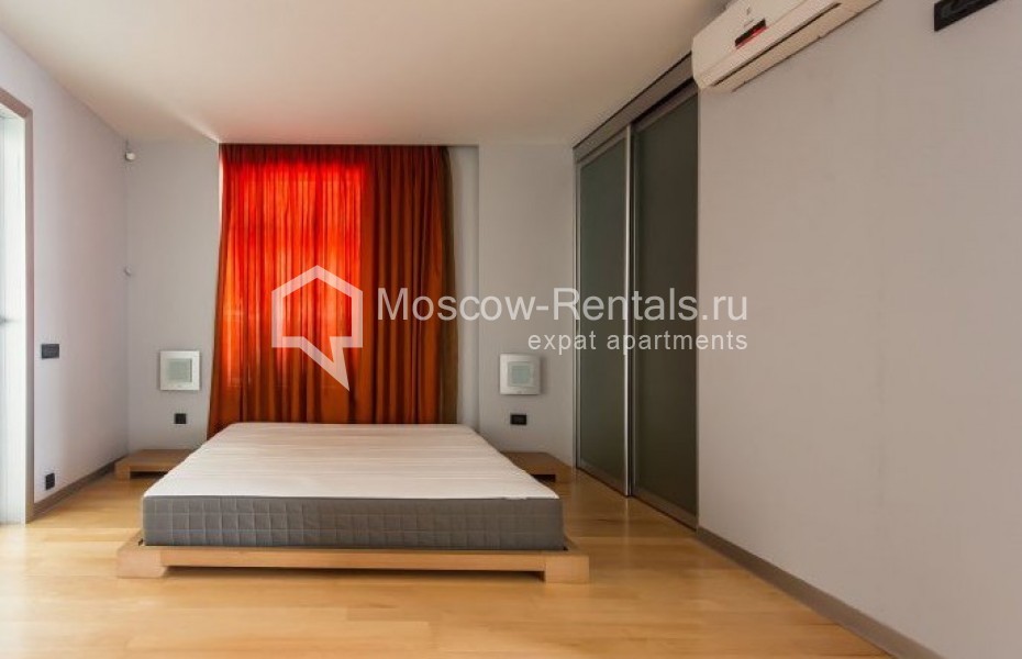Photo #7 2-room (1 BR) apartment for <a href="http://moscow-rentals.ru/en/articles/long-term-rent" target="_blank">a long-term</a> rent
 in Russia, Moscow, Podkopaevskyi lane, 8/13/5