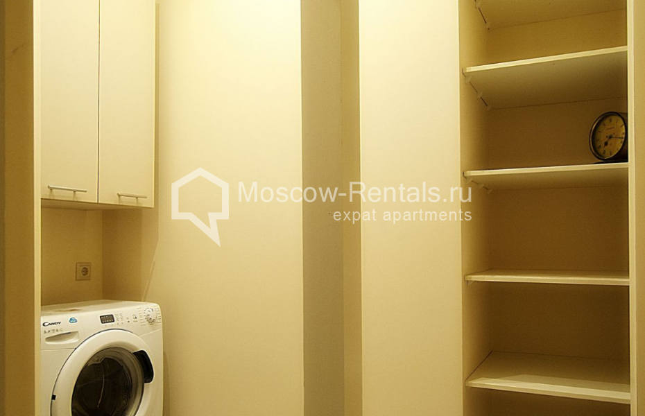 Photo #9 2-room (1 BR) apartment for <a href="http://moscow-rentals.ru/en/articles/long-term-rent" target="_blank">a long-term</a> rent
 in Russia, Moscow, Chistoprudnyi blv, 15С1