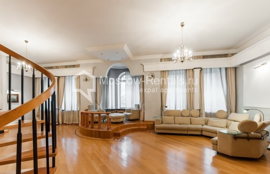 Photo #3 5-room (4 BR) apartment for <a href="http://moscow-rentals.ru/en/articles/long-term-rent" target="_blank">a long-term</a> rent
 in Russia, Moscow, Bolshoi Kharitonievsky lane, 14