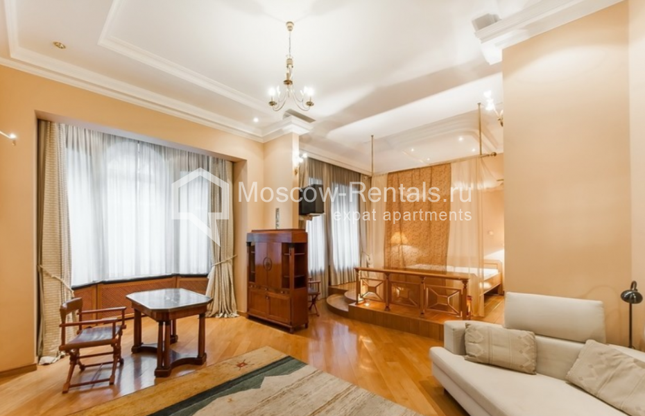 Photo #16 5-room (4 BR) apartment for <a href="http://moscow-rentals.ru/en/articles/long-term-rent" target="_blank">a long-term</a> rent
 in Russia, Moscow, Bolshoi Kharitonievsky lane, 14