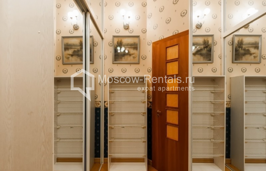 Photo #24 5-room (4 BR) apartment for <a href="http://moscow-rentals.ru/en/articles/long-term-rent" target="_blank">a long-term</a> rent
 in Russia, Moscow, Bolshoi Kharitonievsky lane, 14