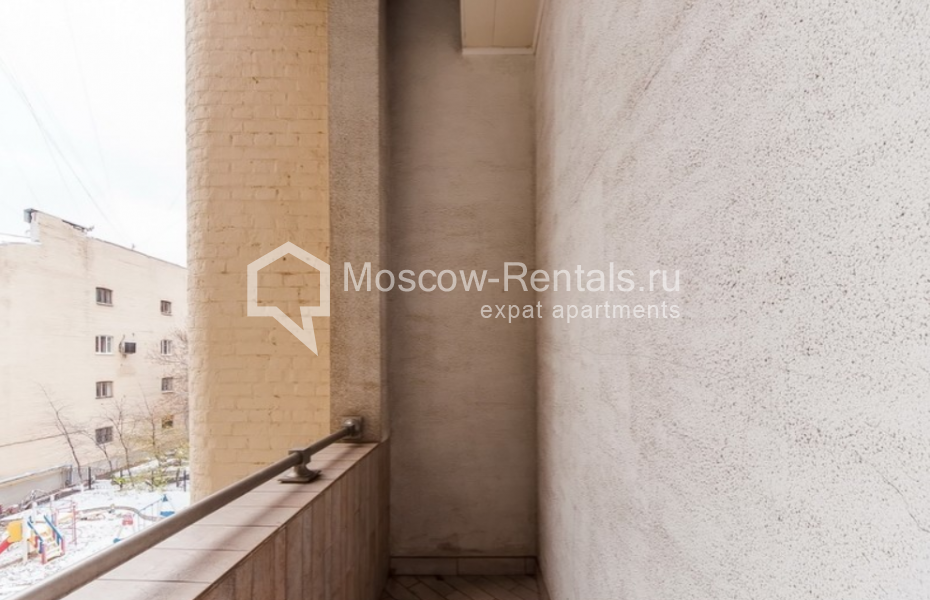 Photo #31 5-room (4 BR) apartment for <a href="http://moscow-rentals.ru/en/articles/long-term-rent" target="_blank">a long-term</a> rent
 in Russia, Moscow, Bolshoi Kharitonievsky lane, 14