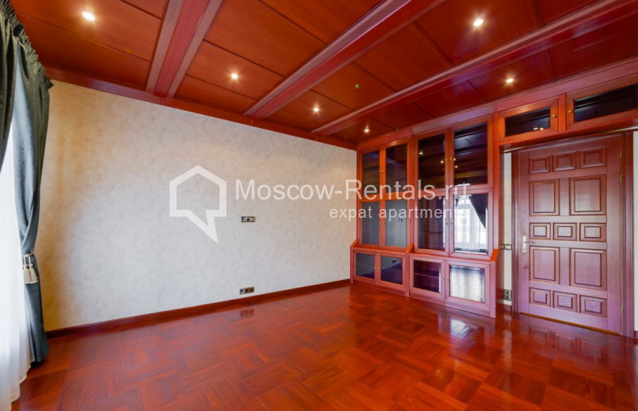 Photo #17 5-room (4 BR) apartment for <a href="http://moscow-rentals.ru/en/articles/long-term-rent" target="_blank">a long-term</a> rent
 in Russia, Moscow, Ostozhenka str, 7 С 1