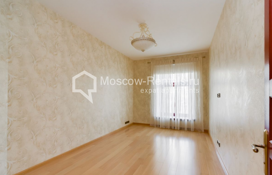 Photo #5 5-room (4 BR) apartment for <a href="http://moscow-rentals.ru/en/articles/long-term-rent" target="_blank">a long-term</a> rent
 in Russia, Moscow, Ostozhenka str, 7 С 1