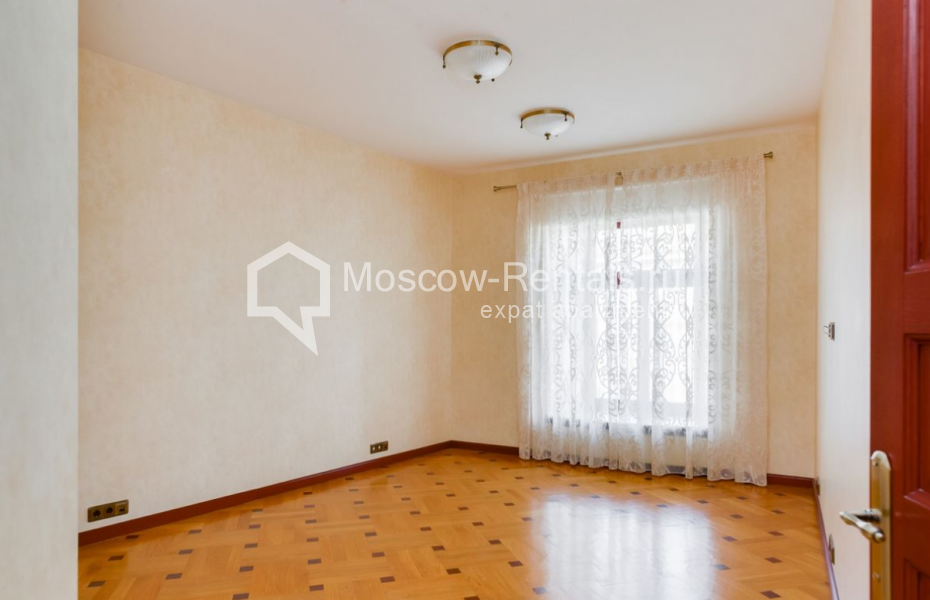 Photo #6 5-room (4 BR) apartment for <a href="http://moscow-rentals.ru/en/articles/long-term-rent" target="_blank">a long-term</a> rent
 in Russia, Moscow, Ostozhenka str, 7 С 1