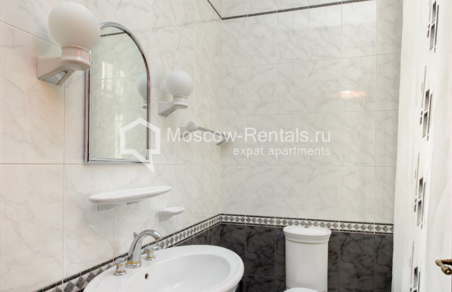 Photo #12 5-room (4 BR) apartment for <a href="http://moscow-rentals.ru/en/articles/long-term-rent" target="_blank">a long-term</a> rent
 in Russia, Moscow, Ostozhenka str, 7 С 1