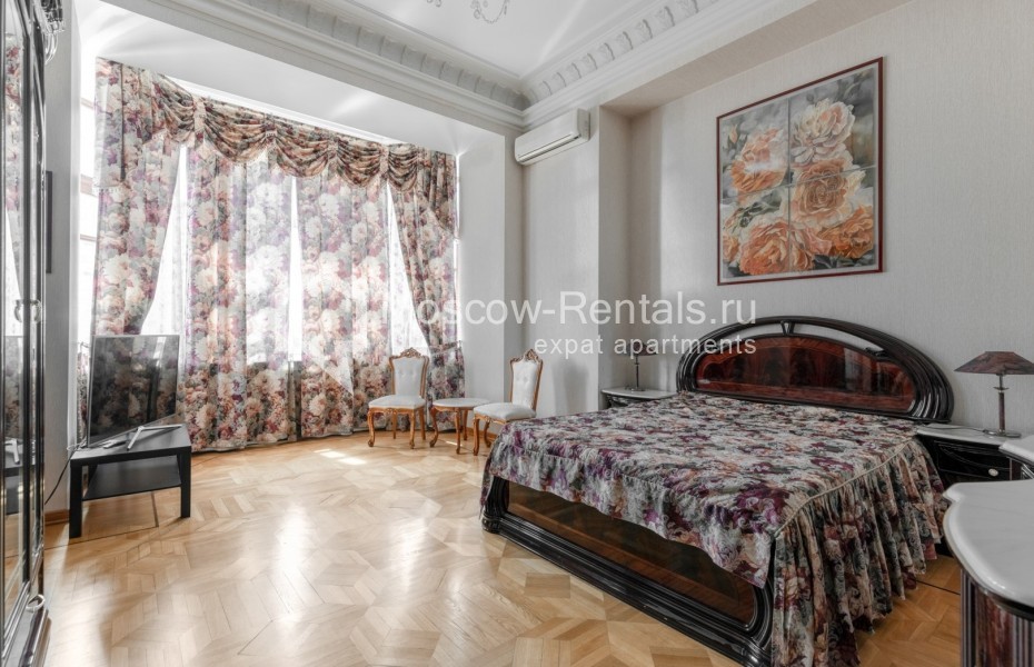 Photo #13 7-room (6 BR) apartment for <a href="http://moscow-rentals.ru/en/articles/long-term-rent" target="_blank">a long-term</a> rent
 in Russia, Moscow, Povarskaya str, 20