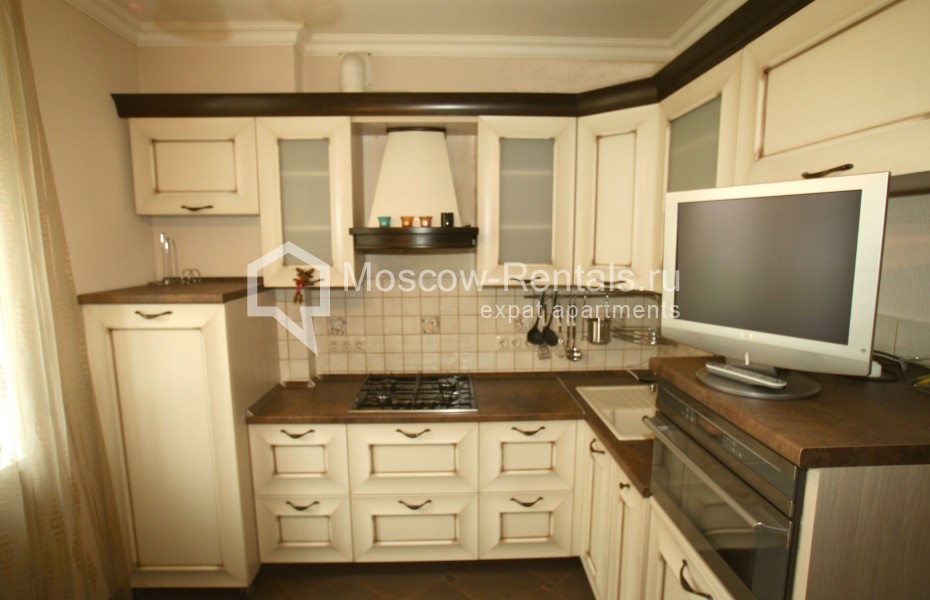 Photo #5 1-room apartment/ Sudio for <a href="http://moscow-rentals.ru/en/articles/long-term-rent" target="_blank">a long-term</a> rent
 in Russia, Moscow, Astrakhansky lane, 5