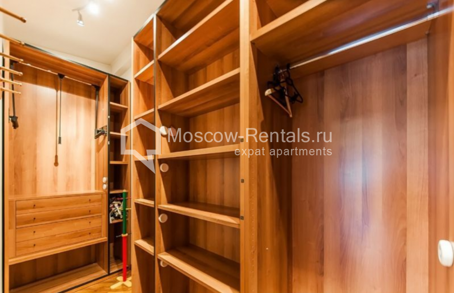 Photo #22 7-room (6 BR) apartment for <a href="http://moscow-rentals.ru/en/articles/long-term-rent" target="_blank">a long-term</a> rent
 in Russia, Moscow, Yakovoapostolskyi lane, 9 С 2